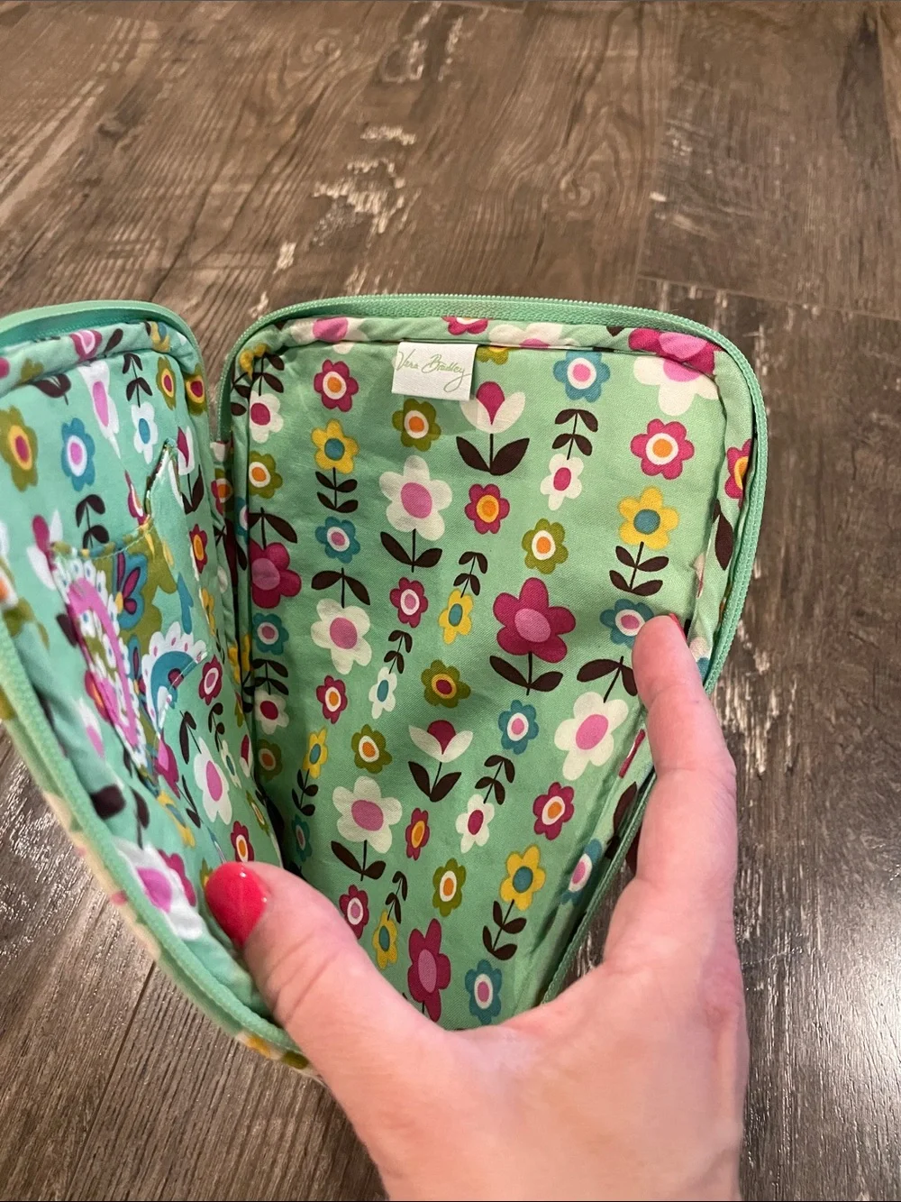 Vera Bradley Tablet/iPad Quilted Cover in Floral and Paisley